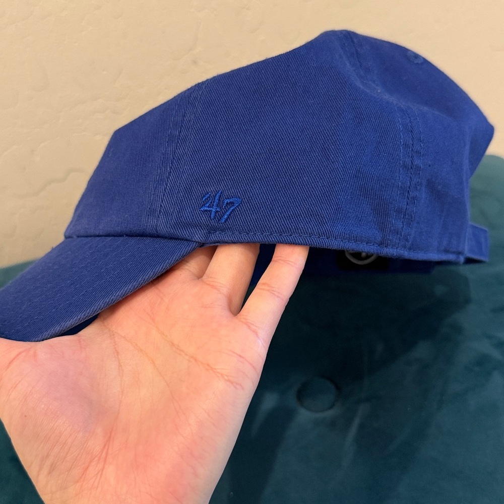 Blue Cap - Picture 3 of 4